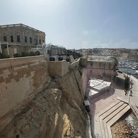 Historic Maltese Dom wakacyjny Kalkara